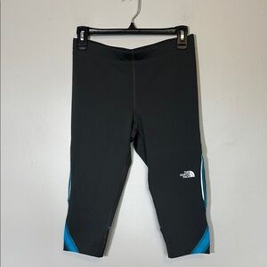 The north face NEW women’s capri leggings with mesh detail‎